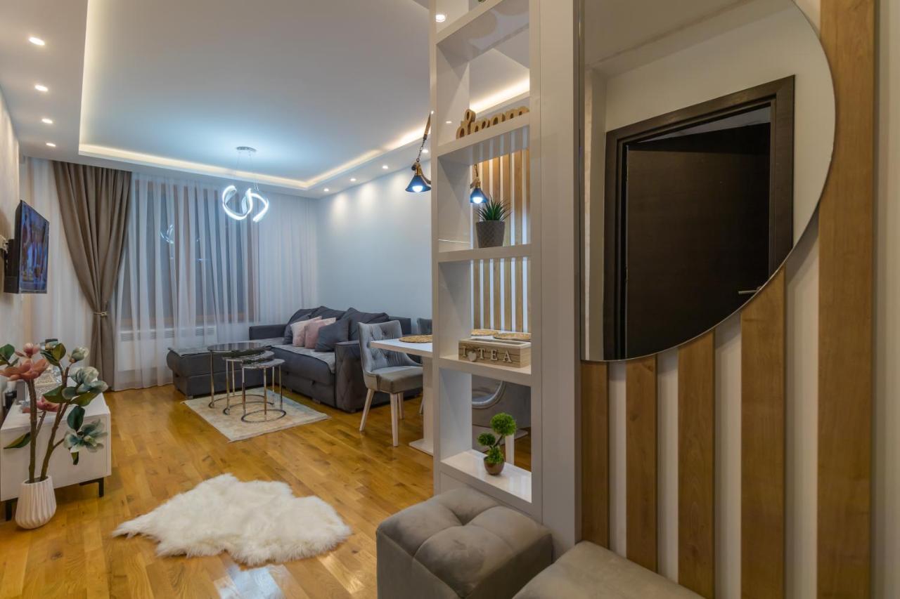 Apartment Posebna Prica-lux *