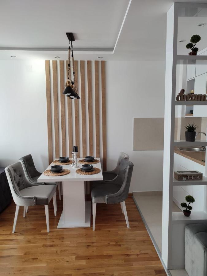 Apartment Posebna Prica-lux *